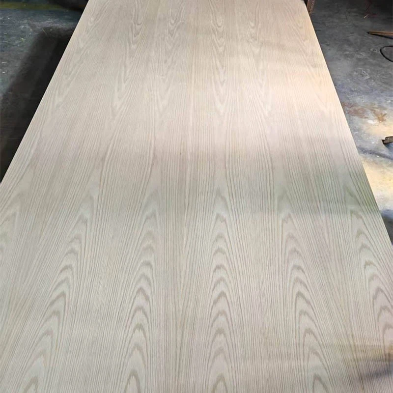 Chinese Hardwood Birch Plywood 4 * 8 UV Natural Birch Plywood, Suitable For Cabinet Furniture factory